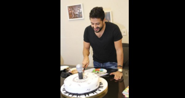 Music Nation- Mohamed Hamaki - Birthday Celebration (1)