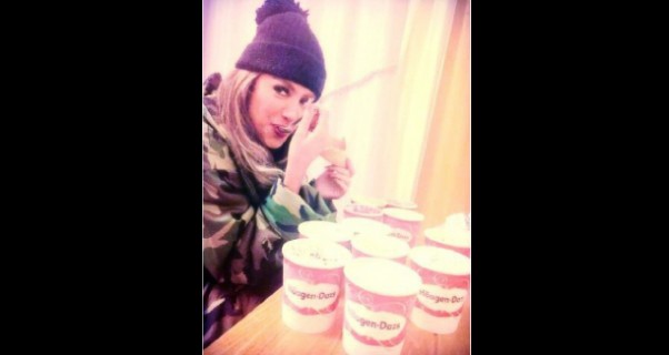 Music Nation - Maya Diab - Eating Ice Cream (3)