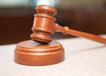 إخلاء “محكمة” في لبنان بسبب “كورونا” بعد سقوط أحد العناصر الأمنية أرضاً