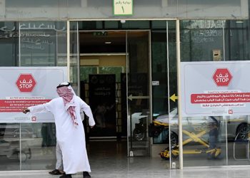 فنان عماني يكشف تفاصيل إصابته بكورونا