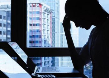 طَلَب معلمات لدروس “online” والنتيجة… قرصنة وابتزاز وتهديد