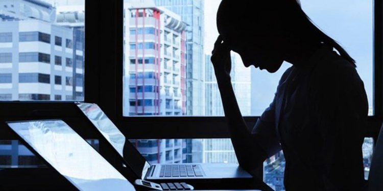 طَلَب معلمات لدروس "online" والنتيجة... قرصنة وابتزاز وتهديد 1 طَلَب معلمات لدروس “online” والنتيجة… قرصنة وابتزاز وتهديد