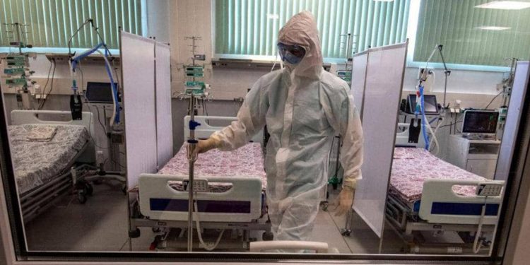 سقوط "غامض" لأطباء روس من نوافذ مستشفيات 1 سقوط “غامض” لأطباء روس من نوافذ مستشفيات