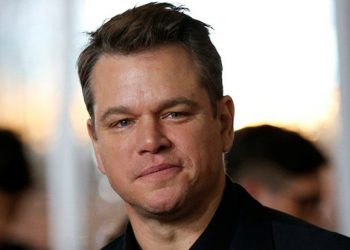 النجم مات ديمون يعلن شفاء ابنته من كورونا… ويعود بالذّاكرة إلى فيلم “Contagion”