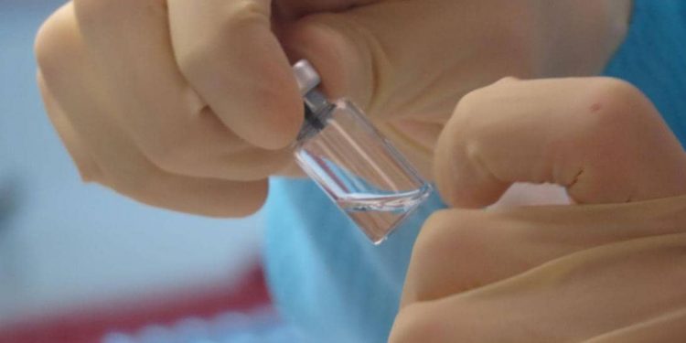 علماء بريطانيون يكتشفون دواء "رخيصاً" لعلاج مرضى كورونا 1 علماء بريطانيون يكتشفون دواء “رخيصاً” لعلاج مرضى كورونا