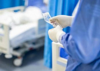 بعد تشريحها.. “مفاجأة جديدة” في جثث مرضى كورونا