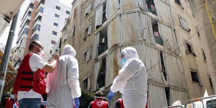 لبنان يسجل اليوم ذروة إصابات كورونا..اكثر من 131 اصابة في شركة واحدة والمزيد بين المخيمات