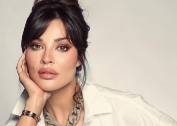 بالفيديو – نادين نسيب نجيم تروي لحظات اصابتها بإنفجار بيروت..خضعت لعملية ٦ ساعات في وجهها