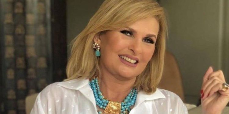 بفيديو وكلمات مؤثرة يسرى تتضامن مع الشعب اللبناني: "قلبي على بلدي التاني بيروت" 1 بفيديو وكلمات مؤثرة يسرى تتضامن مع الشعب اللبناني: “قلبي على بلدي التاني بيروت”