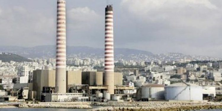 بعد كارثة بيروت..تقارير تفيد بوجود كميات من مواد نيترات الامونيوم الشديدة الخطورة في معمل الزوق 1 بعد كارثة بيروت..تقارير تفيد بوجود كميات من مواد نيترات الامونيوم الشديدة الخطورة في معمل الزوق