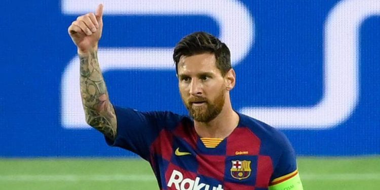 ميسي يحسم موقفه رسمياً من البقاء مع برشلونة.. ويكشف دوافع قراره