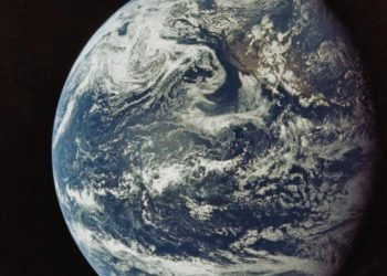 ناسا توقع “صفقة فضائية” لبحث كيفية تحويل مسار كويكب متجه نحو الأرض