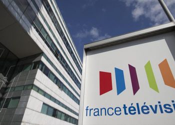 أمسية دعم للبنان على “فرانس 2” في الأول من تشرين الأول… ماذا عن البرنامج والمشاركين العالميين؟  