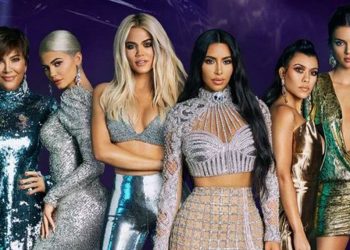 كيم كارداشيان تعلن توقف برنامج العائلة الأشهر بعد 14 عاماً