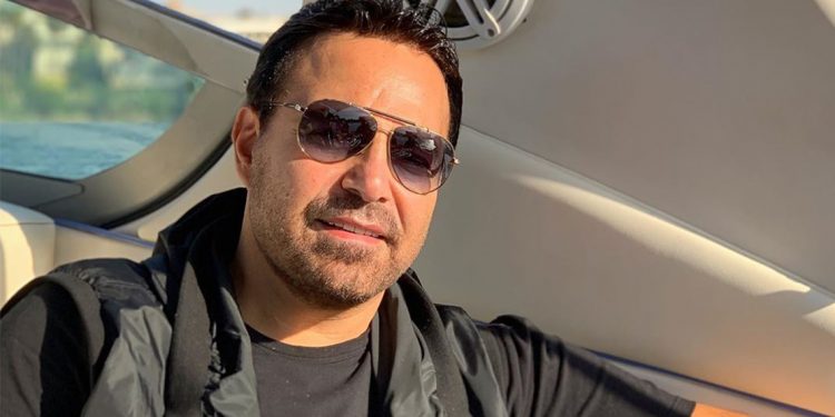 بالفيديو - عاصي الحلاني يشارك الشعب المصري نصر اكتوبر بحضور الرئيس السيسي 1 بالفيديو – عاصي الحلاني يشارك الشعب المصري نصر اكتوبر بحضور الرئيس السيسي