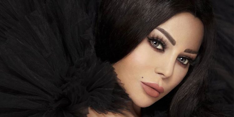 مع نجاحها الكبير في "أسود فاتح"..هيفاء وهبي تتصدر الترند على تويتر 1 مع نجاحها الكبير في “أسود فاتح”..هيفاء وهبي تتصدر الترند على تويتر