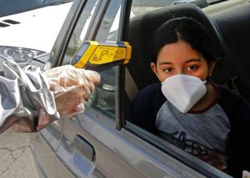 دراسة تكشف أكثر أعراض كورونا غرابة.. الفيروس يتطور بطريقة مسكنة للألم 
