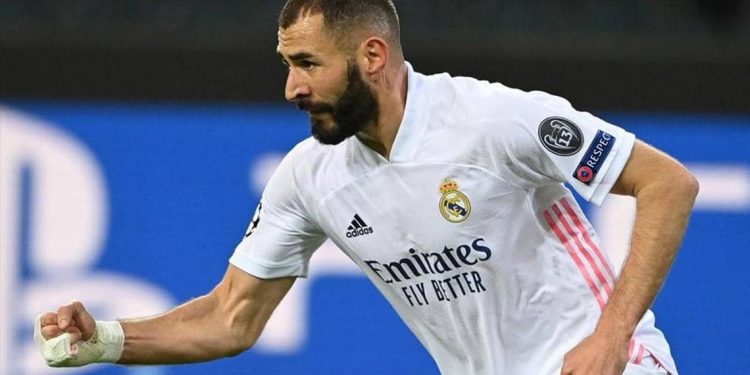"فضيحة" في ريال مدريد.. بطلها كريم بنزيمة 1 “فضيحة” في ريال مدريد.. بطلها كريم بنزيمة