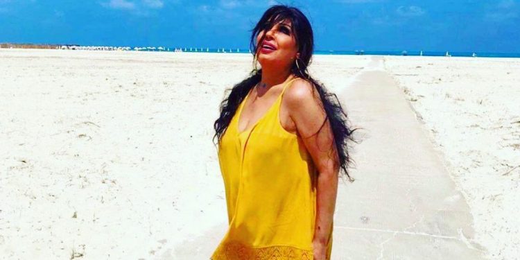 فيفي عبده تُحزن الجمهور بخبر مرضها: أحتاج دعاءكم 1 فيفي عبده تُحزن الجمهور بخبر مرضها: أحتاج دعاءكم