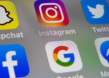 غرامات باهظة تنتظر غوغل وفيسبوك.. وهذا السبب!