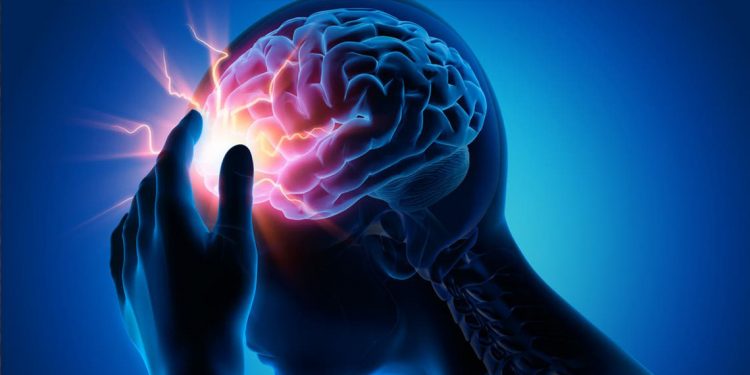 أبرزها الثوم والفلفل.. 17 طريقة لعلاج الصداع بدون أدوية