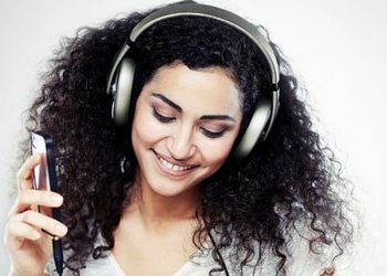 الرنين المغناطيسي على المخ يكشف اللحن الموسيقي الذي تستمع إليه!