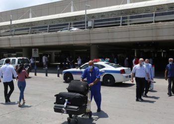 اجراءات جديدة متعلقة بالركاب القادمين إلى لبنان..هل يستمر الحجر الفندقي؟