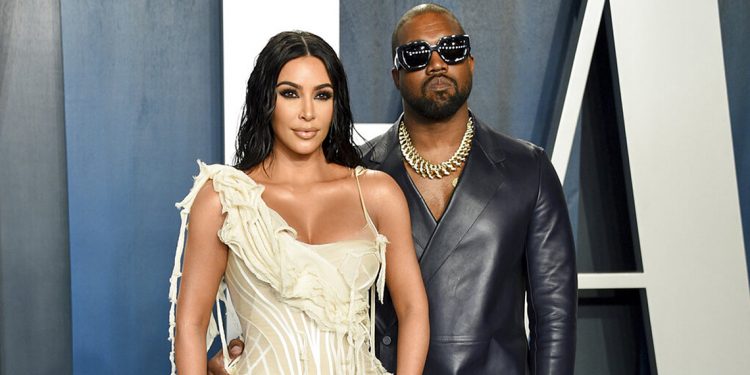 officially..Kim Kardashian files for divorce from Kanye West 1 officially..Kim Kardashian files for divorce from Kanye West