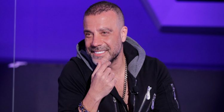 الفنان جو أشقر يُعلن لأول مرة عن خطّه السياسي مع بيار ربّاط 1 الفنان جو أشقر يُعلن لأول مرة عن خطّه السياسي مع بيار ربّاط