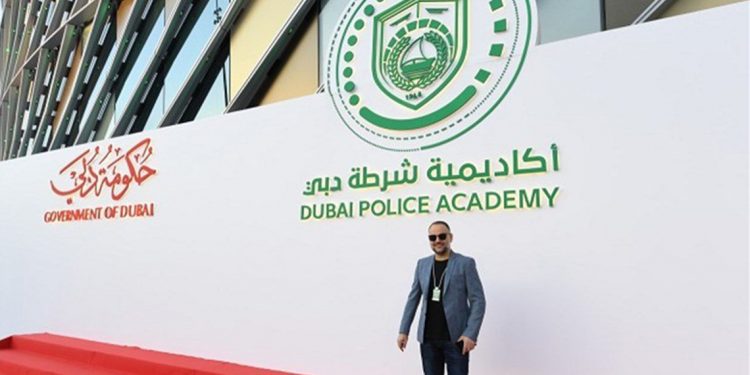 سليم عساف يستلم شهادة شكر وتقدير من أكاديمية شرطة دبي 1 سليم عساف يستلم شهادة شكر وتقدير من أكاديمية شرطة دبي
