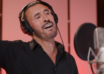 بالفيديو – كاظم الساهر يغني لمسبار الأمل مع اقتراب نجاح أول مهمة فضائية عربية