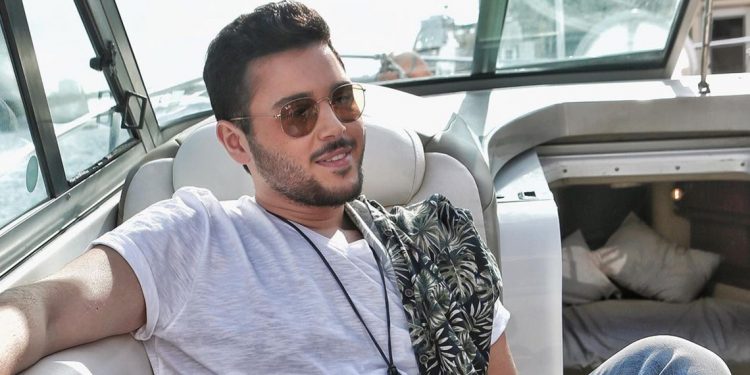 بالفيديو - كوكتيل جمال جديد الوليد الحلاني 1 بالفيديو – كوكتيل جمال جديد الوليد الحلاني