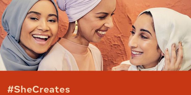استكمالاً لليوم العالمي للمرأة.. فيسبوك تنشر كتاباً إلكترونياً لنساء الشرق الأوسط 1 استكمالاً لليوم العالمي للمرأة.. فيسبوك تنشر كتاباً إلكترونياً لنساء الشرق الأوسط