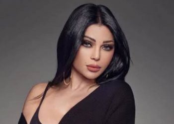 هيفاء وهبي تدخل في حالة بكاء وصراخ هستيرية بعد تورطها في وفاة كريم فهمي