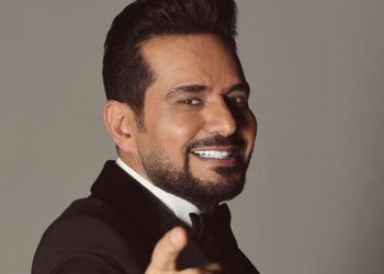 حاتم العراقي يختتم الموسم الأول من “عراق ايدول” بأغنية “أعرفكم على نفسي”