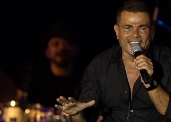 بالفيديو – عمرو دياب نجم اول حفل في أكبر قبة بالعالم بمدينة جدة