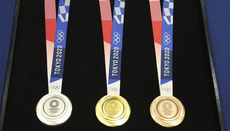 140 221145 japan tokyo olympics medals made from e