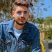 رولان مهنا يحصد نجاح فيديو كليب "أنا ليا قلب" و "شو عدا ما بدا" 8 رولان مهنا يحصد نجاح فيديو كليب “أنا ليا قلب” و “شو عدا ما بدا”