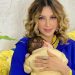 بالفيديو فنانة مغربية تتبنى رضيعة عثر عليها في صندوق قمامة 8 بالفيديو فنانة مغربية تتبنى رضيعة عثر عليها في صندوق قمامة