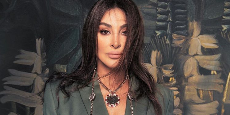 اليسا تنفي ارتدائها درع واقي للرصاص بحفلها في بغداد .. كنت بين أهلي وناسي