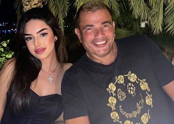 عمرو دياب يحتفل مع حبيبته الجديدة بعد نجاح حفل إكسبو دبي