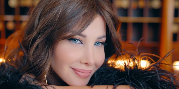 نانسي عجرم تخطف القلوب بتجددها وطرافتها في فيديو كليب مية و خمسين 1 نانسي عجرم تخطف القلوب بتجددها وطرافتها في فيديو كليب مية و خمسين