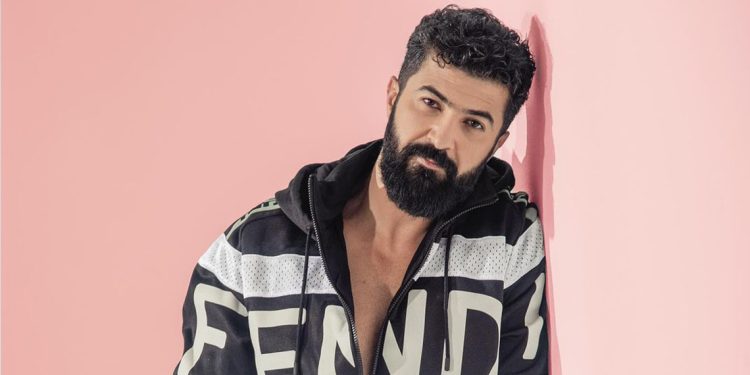 سيف نبيل يحتفل بالعام الجديد مع جمهوره في تركيا