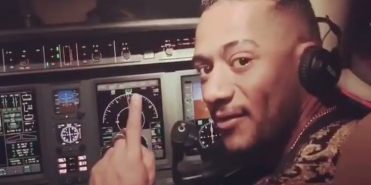 محمد رمضان يخسر قضية الطيار المتوفي ويغرم بـ6 ملايين جنيه مصري 1 محمد رمضان يخسر قضية الطيار المتوفي ويغرم بـ6 ملايين جنيه مصري
