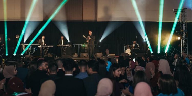 محمد عساف يواصل جولته الغنائية الناجحة في الولايات المتحدة الأمريكية 1 محمد عساف يواصل جولته الغنائية الناجحة في الولايات المتحدة الأمريكية