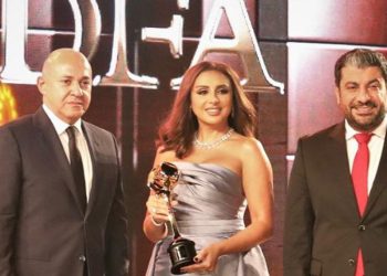 زياد حمزة يُكرم المطربة أنغام ويعايد الامارات في عيدها الوطني الخمسين