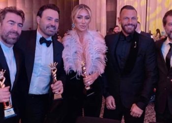 سعيد الماروق يفوز بجائزة افضل مخرج عن مسلسل دور العمر