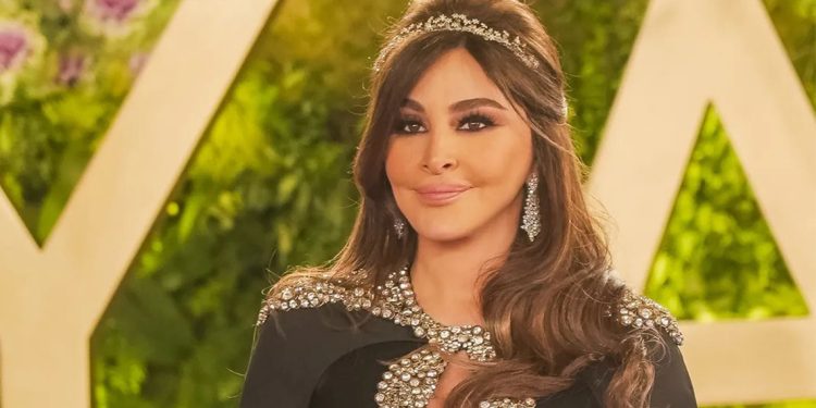 اليسا تستعد لجولتها الأمريكية مع حفلات كاملة العدد والألبوم على نار حامية