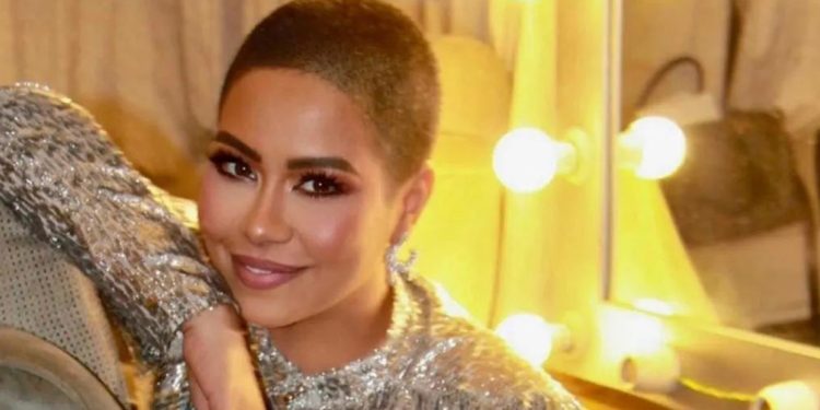 شيرين تحقق رقم قياسي جديد بأغنية كلها غيرانة 1 شيرين تحقق رقم قياسي جديد بأغنية كلها غيرانة