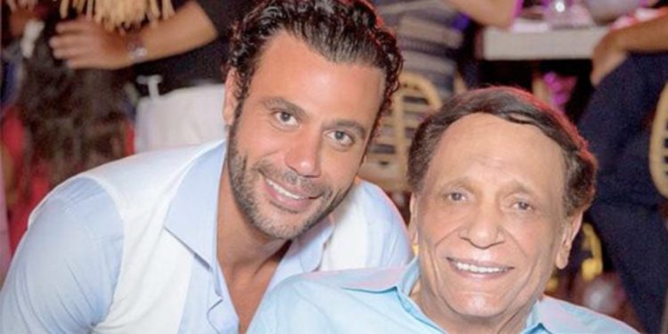 عادل امام يعود الى السينما الى جانب إبنه محمد إمام 1 عادل امام يعود الى السينما الى جانب إبنه محمد إمام